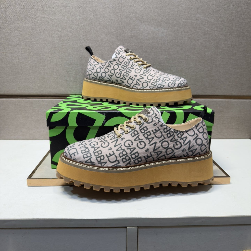 Dolce & Gabbana Letter Print Lug Sole Shoes