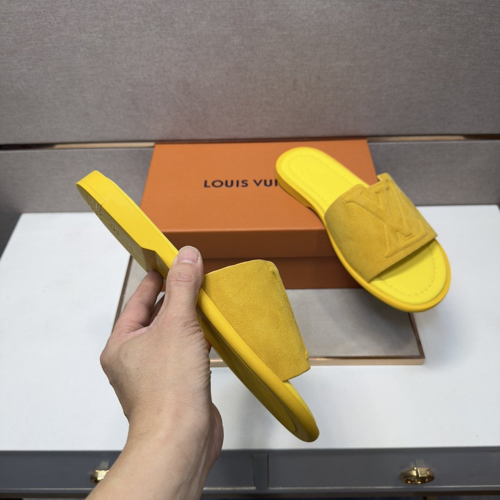 Louis Vuitton Men's Embossed Strap Slide Sandals - Leather Lining